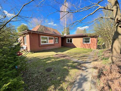 Foto - Haus zum Kaufen in Bad Schwartau 435.000,00 € 150 m²