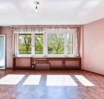 Wohnung zum Kaufen in Stuttgart-ZuffenhausenRot 190.000,00 € 71.5 m² - Stuttgart-Zuffenhausen/Rot