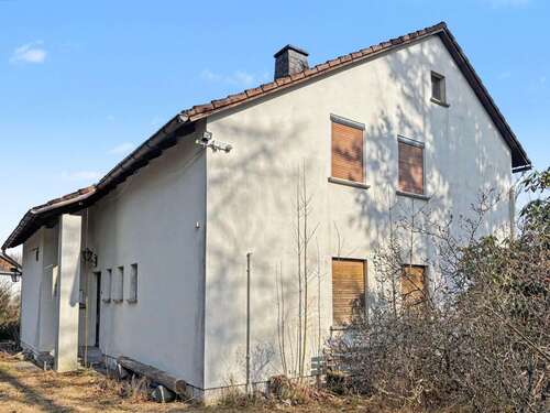 Foto - Haus zum Kaufen in Ludwigsstadt 100.000,00 € 153 m²
