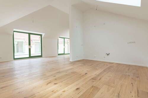 Foto - Wohnung zum Mieten in Schkeuditz 1.319,10 € 109.56 m²