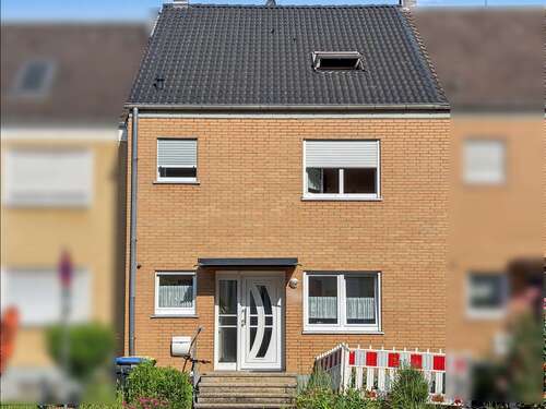Foto - Haus zum Kaufen in Euskirchen 299.000,00 € 135.37 m²