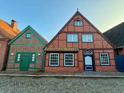 Foto - Haus zum Kaufen in Otterndorf 429.000,00 € 200 m²