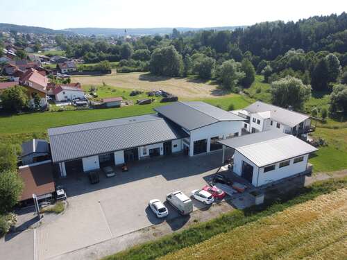 Foto - Halle in Triftern 1.950.000,00 € 1017 m²