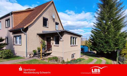 Foto - Haus zum Kaufen in Borkow 225.000,00 € 112 m²