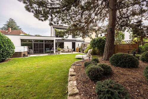 Foto - Haus zum Kaufen in München 1.299.000,00 € 220 m²