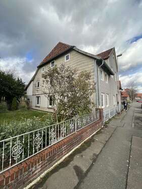 Foto - Haus zum Kaufen in Hannover 385.000,00 € 316 m²