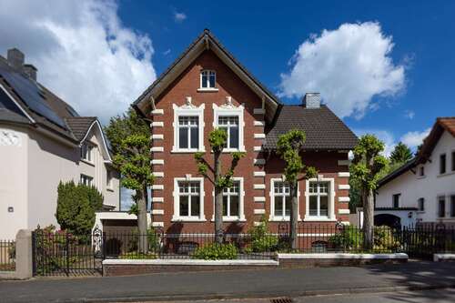 Foto - Haus zum Kaufen in Solingen 589.000,00 € 235.24 m²