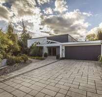 Haus zum Kaufen in Meerbusch 1.690.000,00 € 345 m²