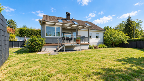 Foto - Haus zum Kaufen in Geisenheim 849.000,00 € 243 m²