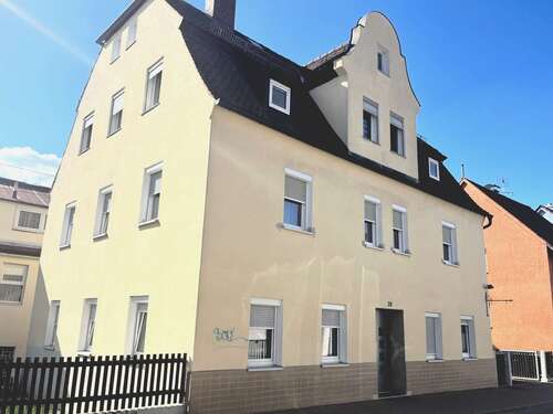 Foto - Haus zum Kaufen in Weißenburg in Bayern 390.000,00 € 229.79 m²