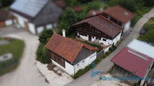 Foto - Haus zum Kaufen in Eichendorf 245.000,00 € 175 m²