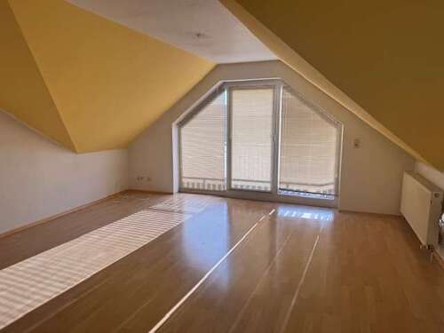 Foto - Wohnung zum Mieten in Weyerbusch 650,00 € 70 m²