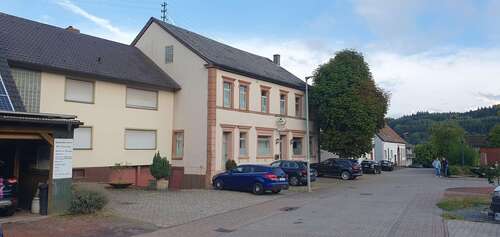 Foto - Haus zum Kaufen in Dunzweiler 279.000,00 € 270 m²