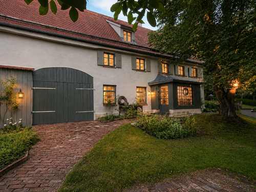 Foto - Haus zum Kaufen in Walkertshofen 1.850.000,00 € 534 m²