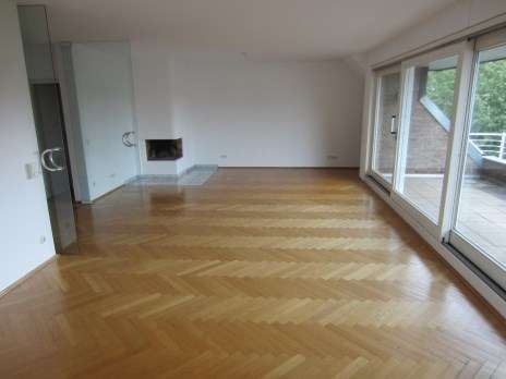 Foto - Haus zum Kaufen in Düsseldorf 3.900.000,00 € 926 m²