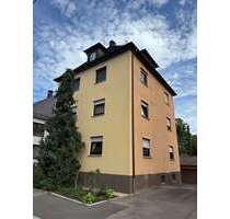 Haus zum Kaufen in Stuttgart 598.000,00 € 238 m² Haus zum Kaufen in Stuttgart 598.000,00 € 238 m²