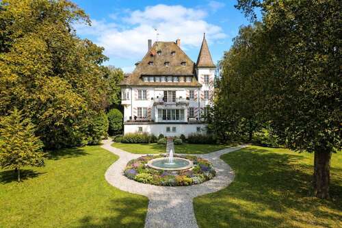 Foto - Haus zum Kaufen in Reichenau 28.000.000,00 € 880 m²