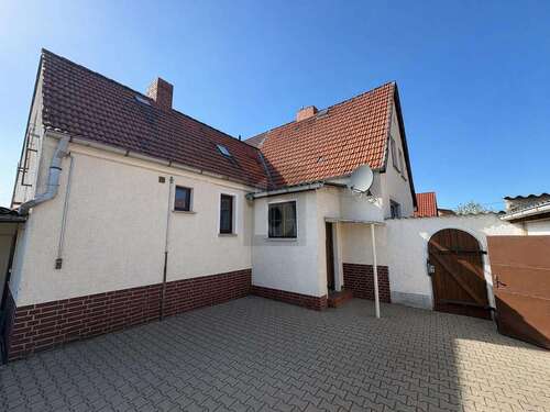 Foto - Haus zum Kaufen in Elbe-Parey 90.000,00 € 100 m²