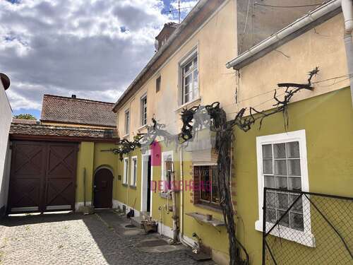 Foto - Haus zum Kaufen in Bechtheim 250.000,00 € 146 m²