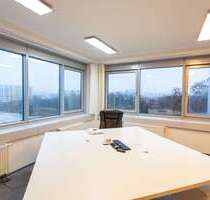 Büro in Berli 2.911,25 € 232.9 m²