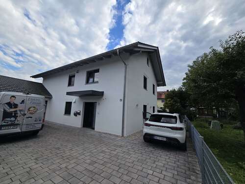 Foto - Wohnung zum Mieten in Tüssling 790,00 € 93 m²