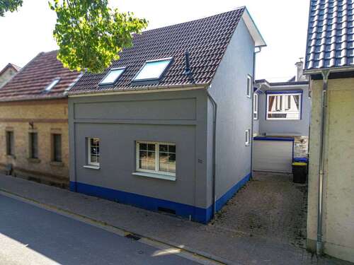 Foto - Haus zum Kaufen in Flörsheim-Dalsheim 299.000,00 € 150 m²