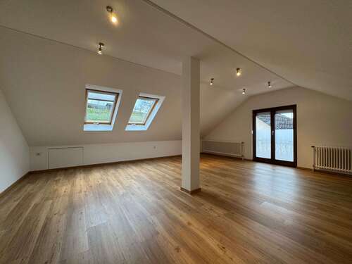 Foto - Wohnung zum Mieten in Friesenheim 460,00 € 35 m²