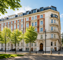 Wohnung zum Kaufen in Hamburg-St. Georg 850.000,00 € 109.08 m²