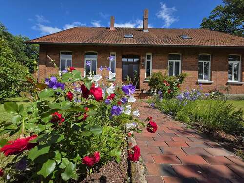 Foto - Haus zum Kaufen in Uelzen 285.000,00 € 219 m²