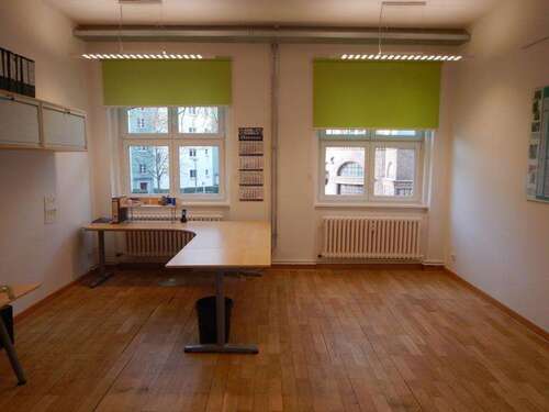 Foto - Büro in Berlin 540,00 € 35 m² - 540,00&nbsp;EUR Kaltmiete, ca.&nbsp; 35,00&nbsp;m&sup2;