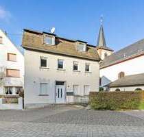 Haus zum Kaufen in Kestert 98.000,00 € 89 m²