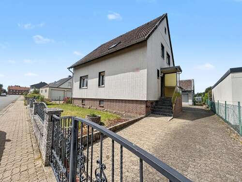 Foto - Haus zum Kaufen in Salzgitter 165.000,00 € 125 m²