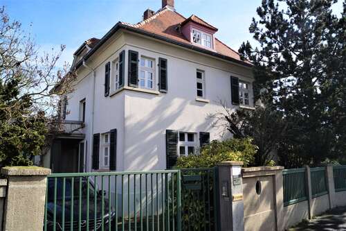 Foto - Haus zum Kaufen in Rüsselsheim 775.000,00 € 187 m²
