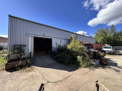 Foto - Halle in Schwerin 1.200,00 € 397.5 m²