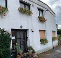 Büro in Köln 490,00 € 45 m² - 490,00&nbsp;EUR Kaltmiete, ca.&nbsp; 45,00&nbsp;m&sup2; in Köln (PLZ: 51069)