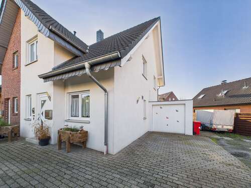 Foto - Haus zum Kaufen in Krefeld 349.000,00 € 84.88 m²