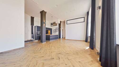 Foto - Wohnung zum Kaufen in Heidenau 199.000,00 € 95.06 m²