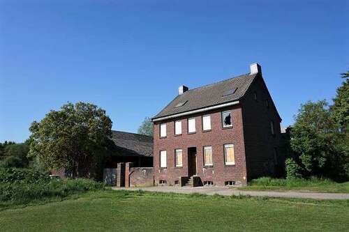 Foto - Haus zum Kaufen in Willich 980.000,00 € 250 m²