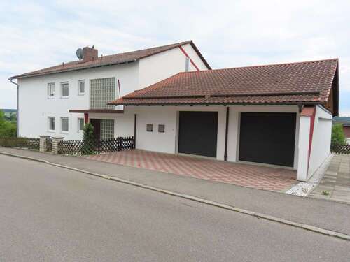 Foto - Haus zum Kaufen in Mallersdorf-Pfaffenberg 554.000,00 € 232 m²