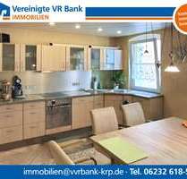 Haus zum Kaufen in Lingenfeld 475.000,00 € 218 m²