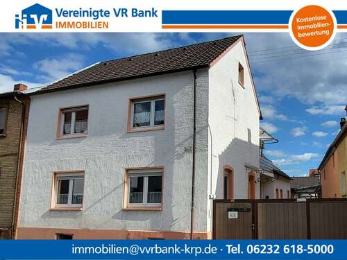 Foto - Haus zum Kaufen in Lingenfeld 429.000,00 € 218 m²