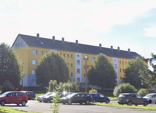 Foto - Wohnung zum Kaufen in Hartmannsdorf 102.000,00 € 76.4 m²
