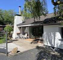Haus zum Mieten in Langenfeld 2.490,00 € 166 m²