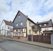 Haus zum Kaufen in Neu-Anspach 490.000,00 € 265 m²