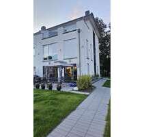 Haus zum Kaufen in Hamburg 850.000,00 € 163 m²