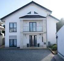 Haus zum Kaufen in Solingen Auf der Höhe 959.000,00 € 275 m² - Solingen / Auf der Höhe