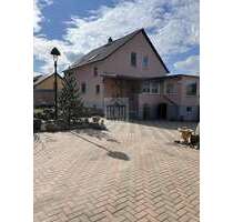 Haus zum Kaufen in Zossen 585.000,00 € 240 m²