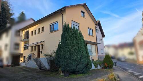 Foto - Haus zum Kaufen in Malsch 150.000,00 € 172 m²