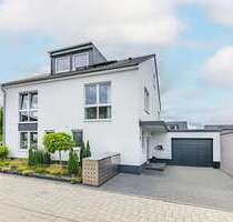 Haus zum Kaufen in Wesseling 995.000,00 € 305 m²