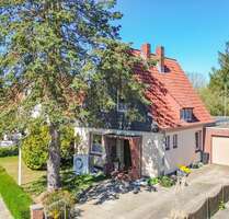 Haus zum Kaufen in Bremerhaven 209.000,00 € 120 m² Haus zum Kaufen in Bremerhaven 209.000,00 € 120 m²